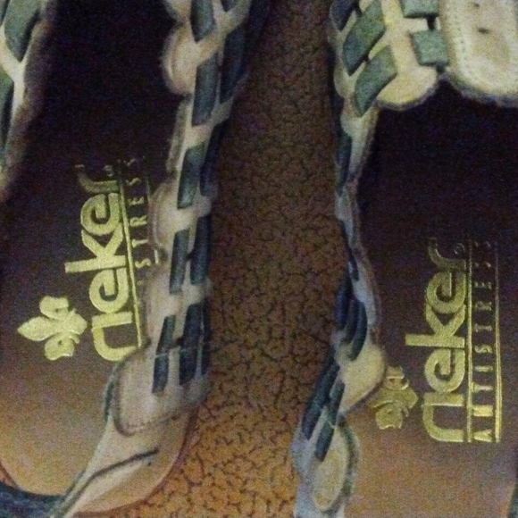 NWOT Rieker Anti-Stress Sina Grey and Champagne Slip On Shoes Genuine Le… - Picture 4 of 10